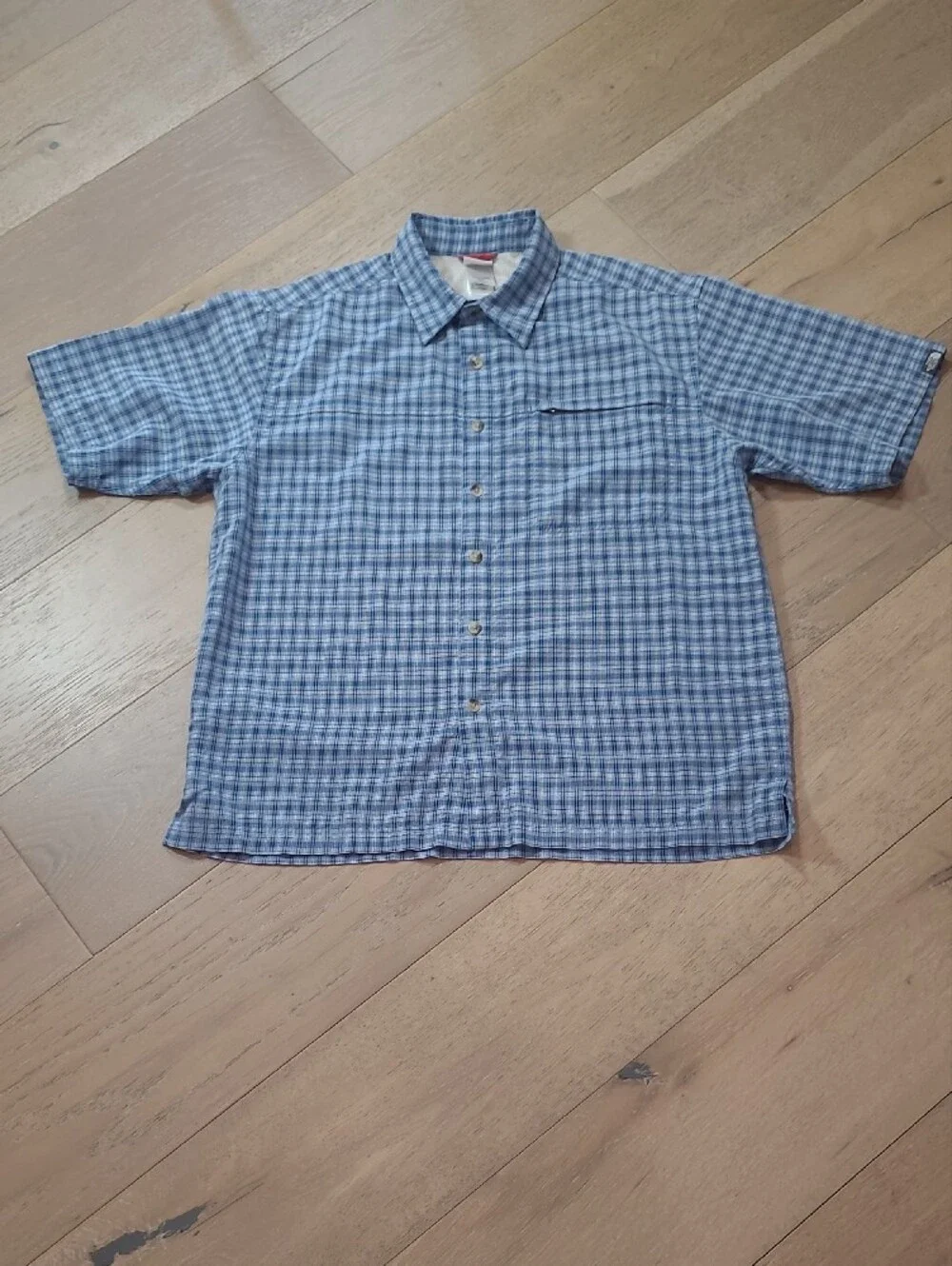 The North Face Shirt Men's M Blue Plaid Button Up Short Sleeve Active Shirt